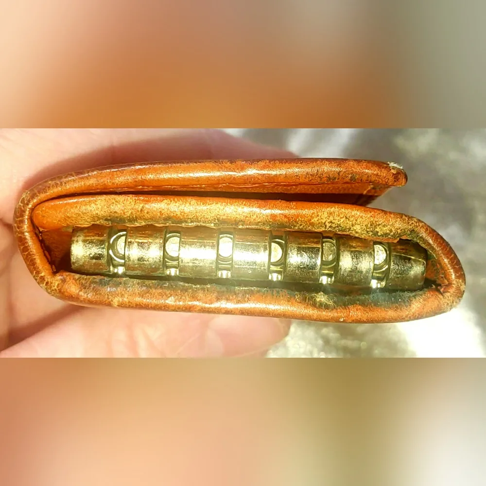 Gucci Vintage GG Guccissima 6 Key Leather Key Wallet - Host Pick - Picture 10 of 17